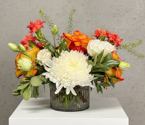 Picture for: Blooms: Spring Floral Arrangement