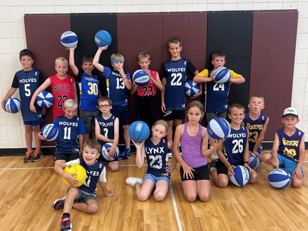 Picture for DASH Jr. NBA Basketball Camp: Gr. 3-6