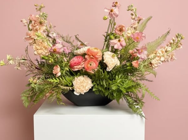 Picture for: Blooms: Spring Floral Arrangement