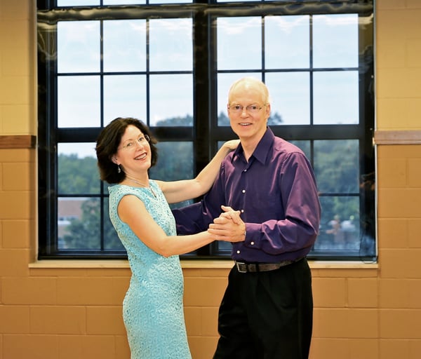 Course Swing and Ballroom Dance - Intergenerational image 1