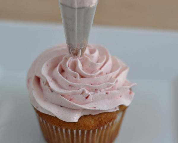 bakery, cakes, Cupcakes, frosting recipes