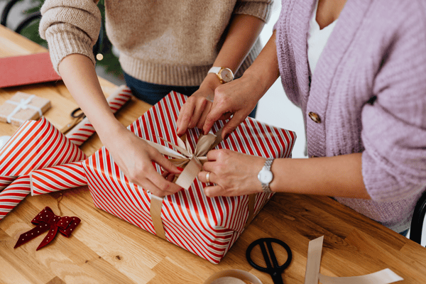 Course Community Gift Wrapping image 1