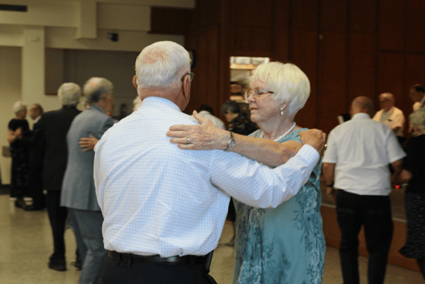 Picture for: Senior Golden Prom