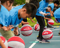 Picture for: Skyhawks Basketball (Ages 8-10)