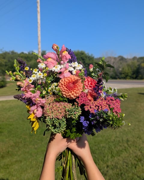 Course Pick Flowers & Make Your Own Bouquet image 2