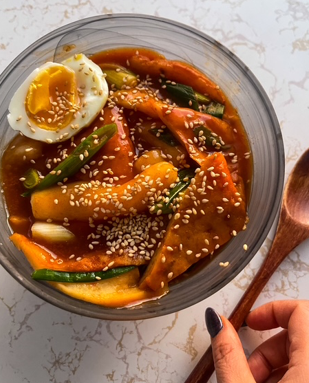 Picture for: Tteokbokki: Korean Rice Cakes w/ Sweet & Spicy Gochujang Sauce